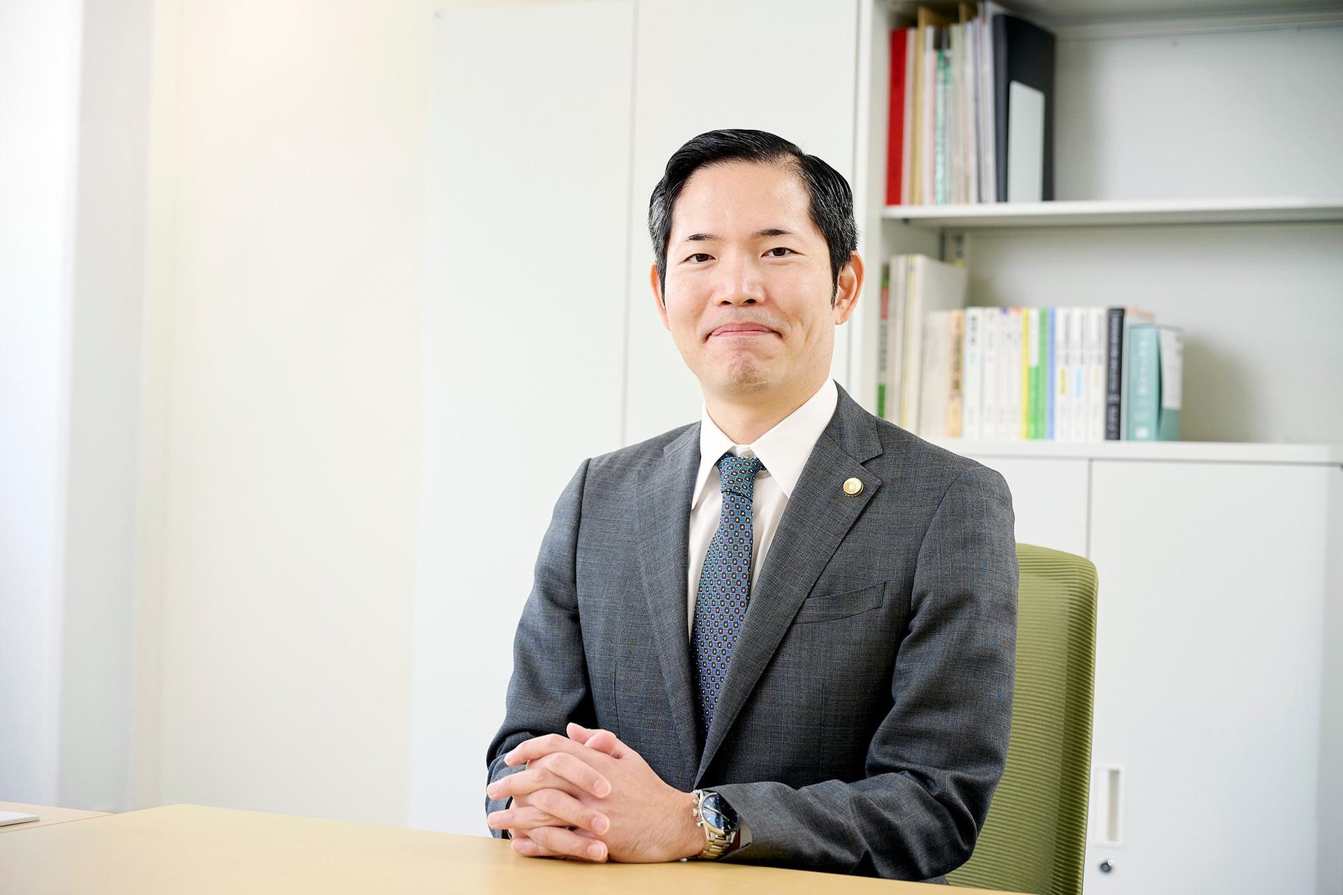 弁理士経験を活かし、知財・法務の両面でサービスを提供。クライアントと共に課題解決に取り組む